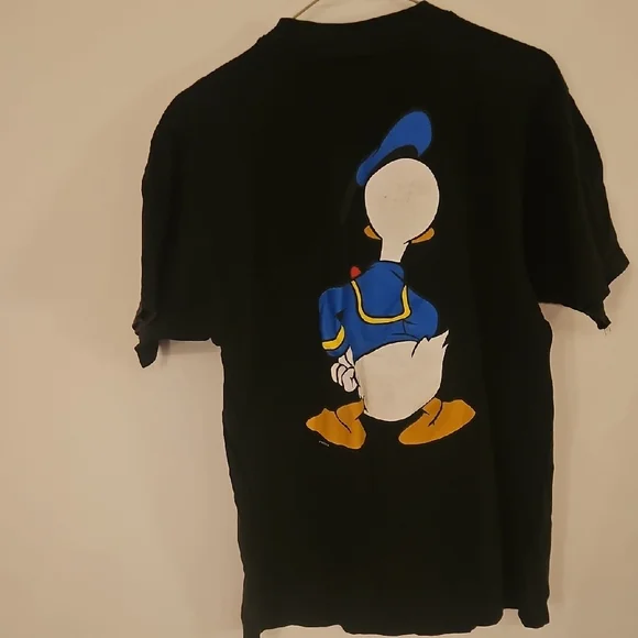 Black T-Shirt with Donald Duck Graphic - Picture 4 of 6
